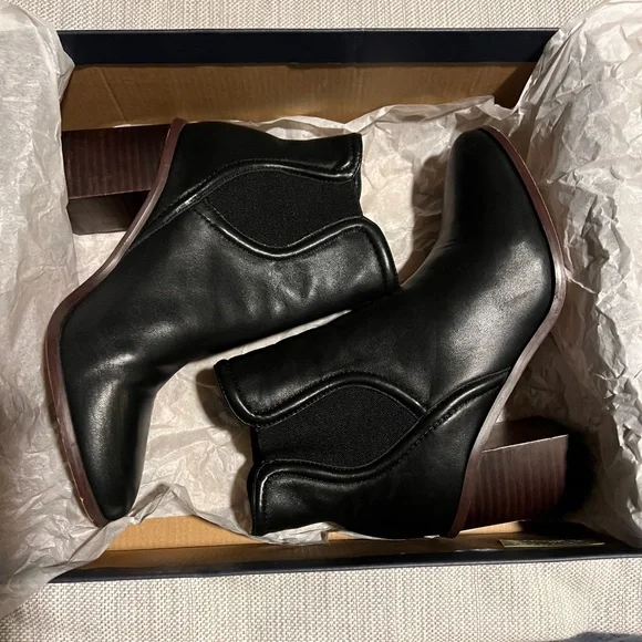 Splendid Maisie Boot (black, sz 7) - Picture 2 of 6